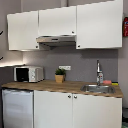 Diamond Near Gozsdu Udvar דירה