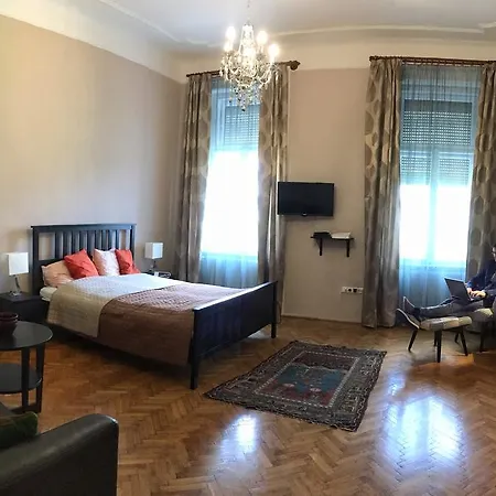 Appartement Diamonds With 2 Near Guzsdu Udvar Budapest